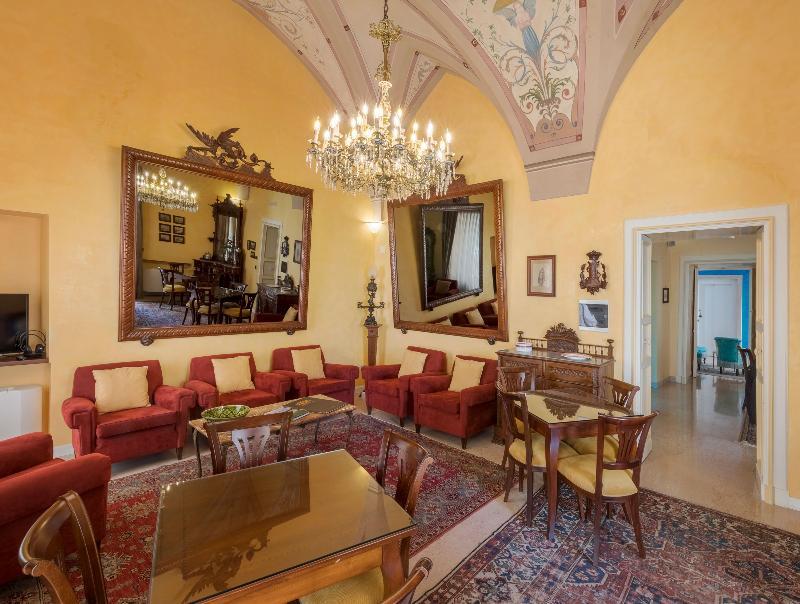 Palazzo Papaleo Otranto